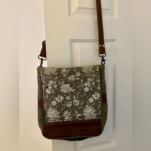 Myra Blossom Print shoulder bag